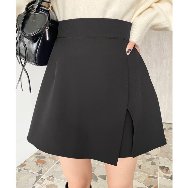 ブラック | スリットレイヤードスカパン | moment+