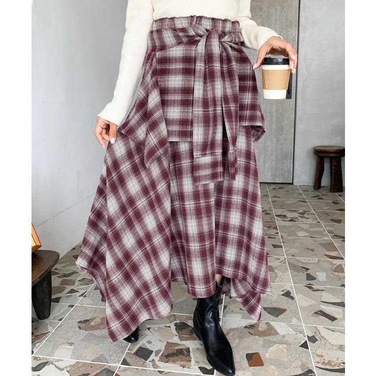 ボルドー | ラップ風ランダムヘムチェックスカート | moment+