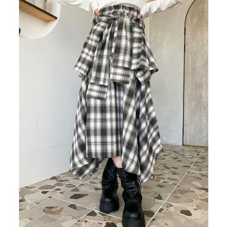 アイボリー | ラップ風ランダムヘムチェックスカート | moment+