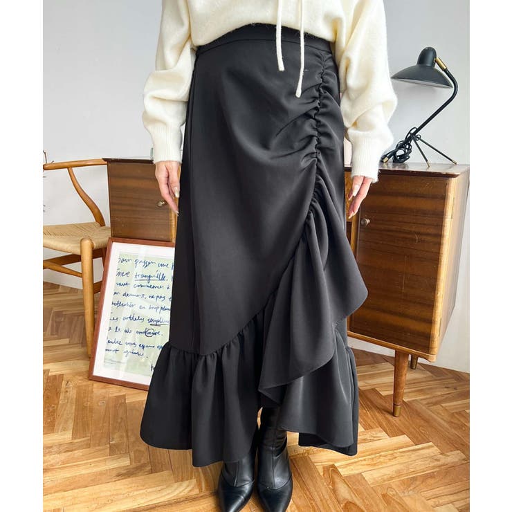 アシンメトリーヘムギャザースカート[品番：ERMW0004159]｜moment+