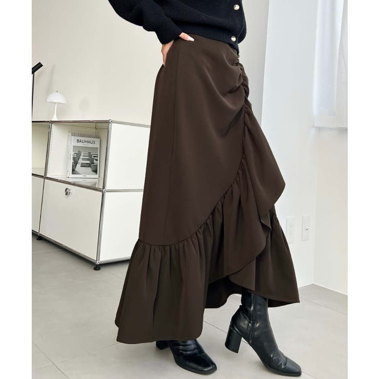 コムデギャルソン　アシンメトリーヘム　スカート　黒 コムデギャルソン アシンメトリーヘム スカート 黒