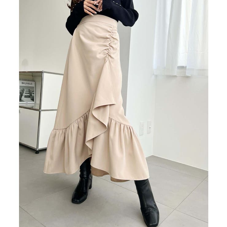 アシンメトリーヘムギャザースカート[品番：ERMW0004159]｜moment+