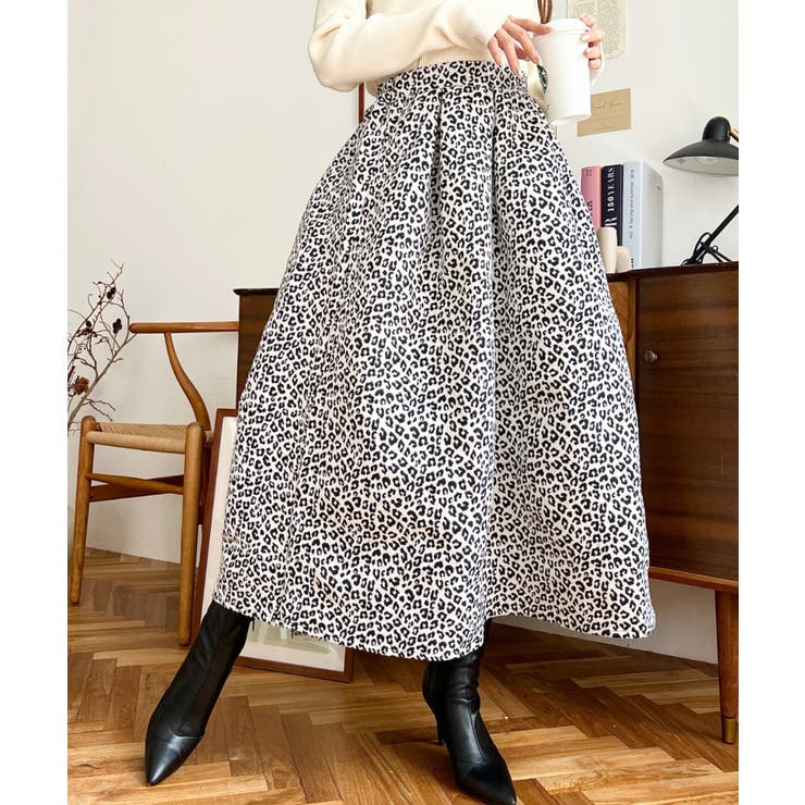 レオパード | ゴブランジャガードフレアスカート | moment+
