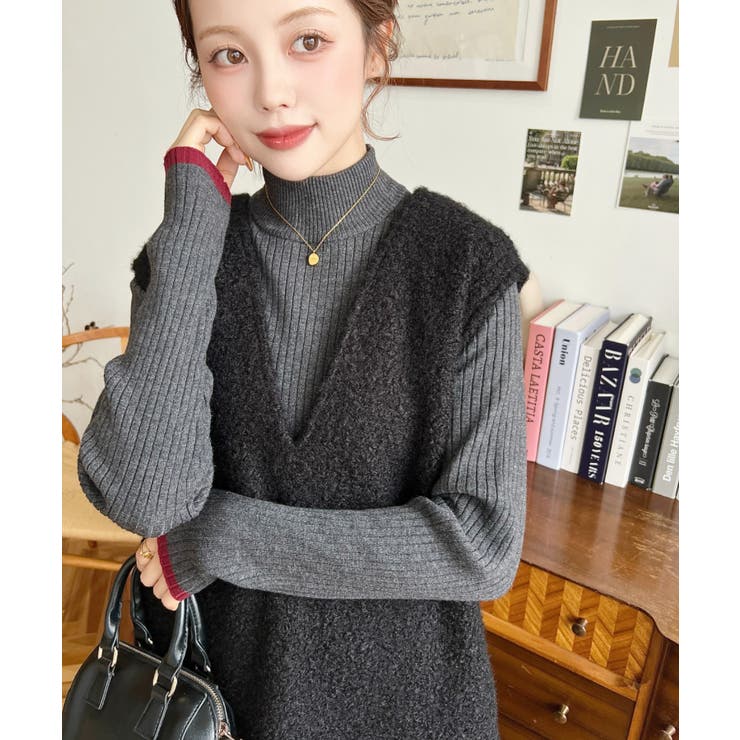 ブラック | Vネックジャンパースカートリングフェイクウール | moment+