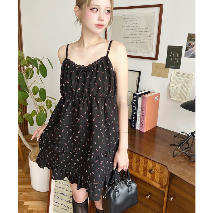 ブラック系その他 | コットンレースフリルティアードキャミワンピース | moment+