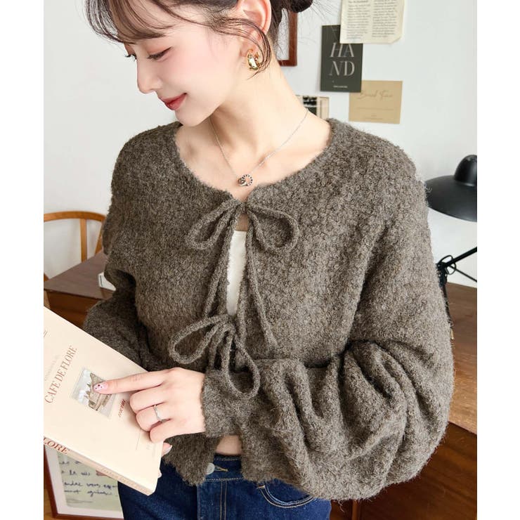 モカ | 前後2WAYブークレニットリボンカーディガン | moment+