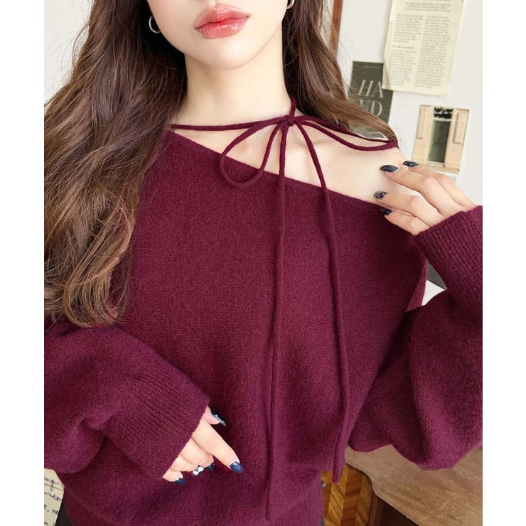 ボルドー | ストラップチョーカーネックリボンアシメワンショルダーニットプルオーバー | moment+