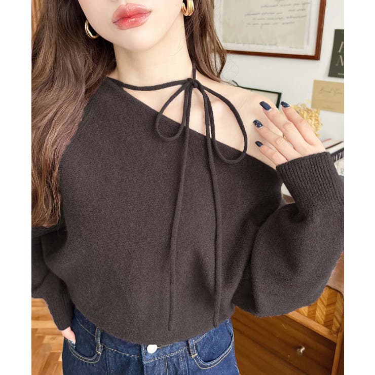 ブラウン | ストラップチョーカーネックリボンアシメワンショルダーニットプルオーバー | moment+