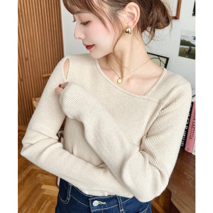 ナチュラル | ショルダースリットアシンメトリーネックリブニットプルオーバー12G | moment+