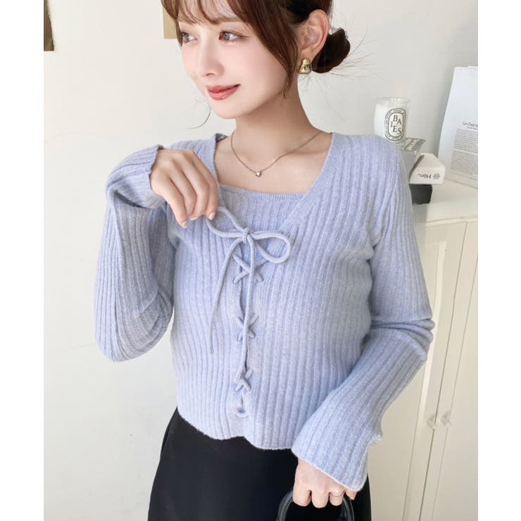 ブルー | キャミ付きレースアップショート丈リブニットカーディガンアンサンブル | moment+