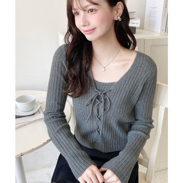 チャコールグレー | キャミ付きレースアップショート丈リブニットカーディガンアンサンブル | moment+