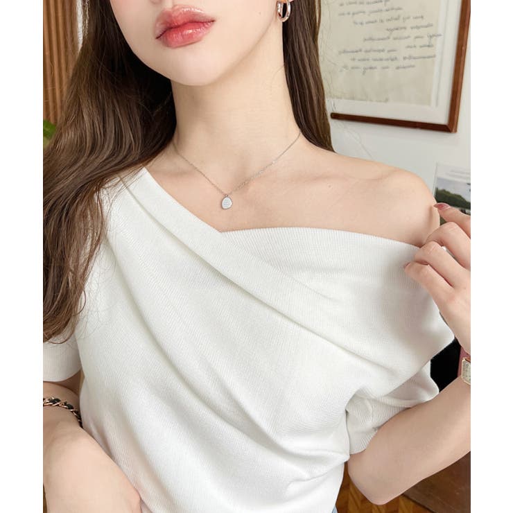 オフホワイト | フレンチスリーブワンショルドレープカットソー | moment+