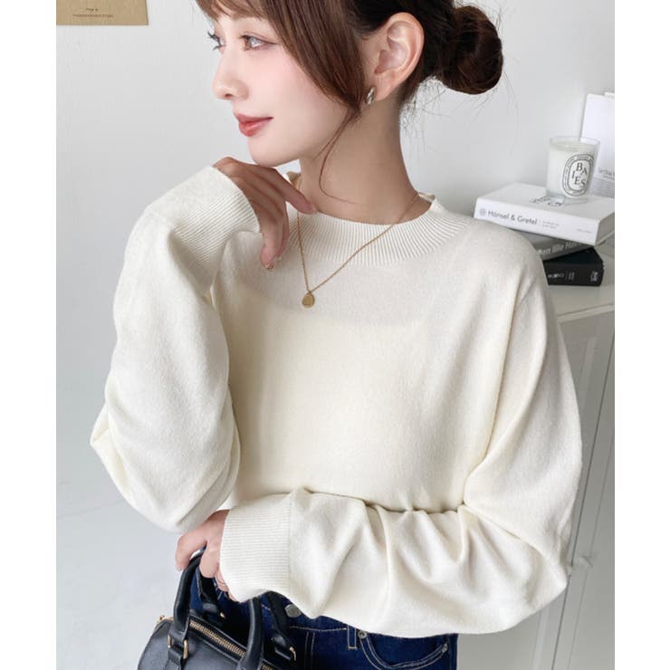 ホワイト系1 | 選べるネックデザイン。ホールガーメントニットプルオーバー | moment+