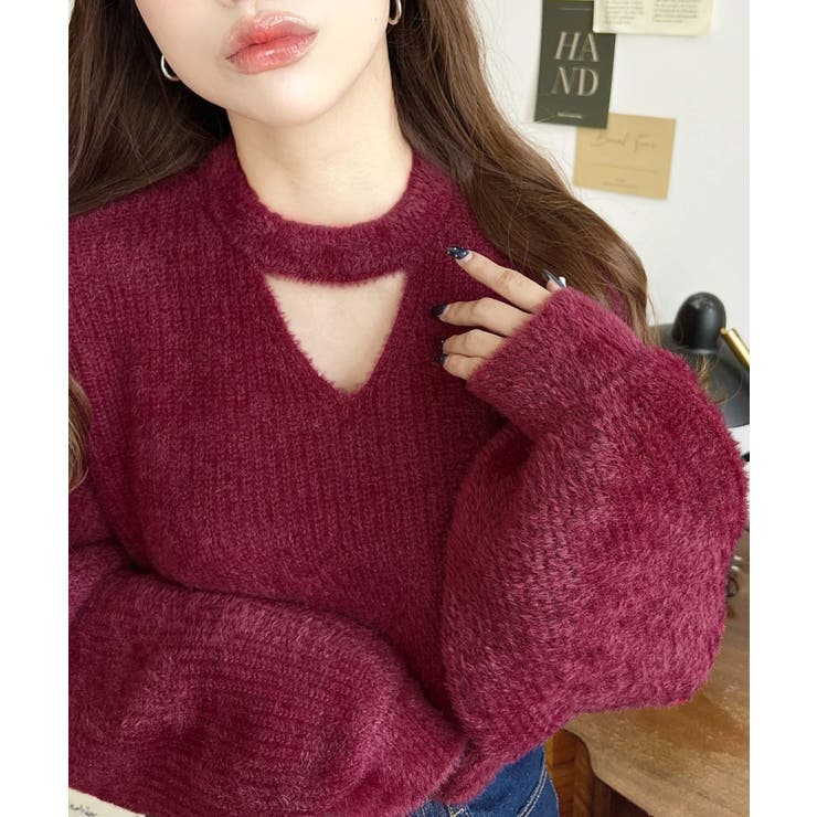 ボルドー | ホルターカットアウトシャギーニットプルオーバー | moment+