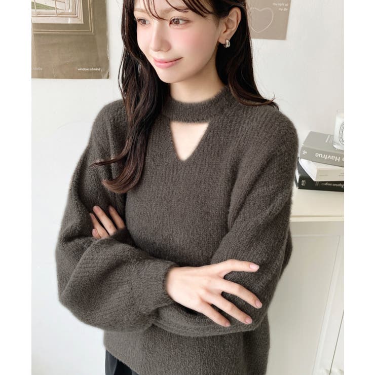 新品❤︎シャギーニット ホルターカットアウトシャギーニットプルオーバー[品番：ERMW0004120