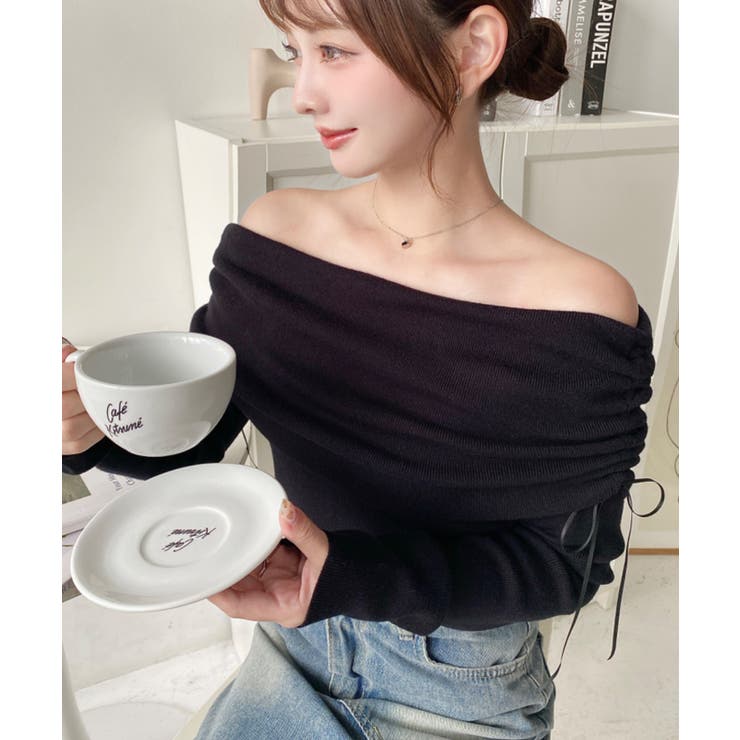 ブラック | ドロストリボンオフショルニットプルオーバー | moment+