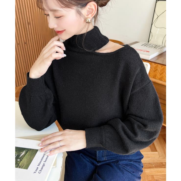 ブラック | ハイネックデザインカットワンショルニットプルオーバー | moment+