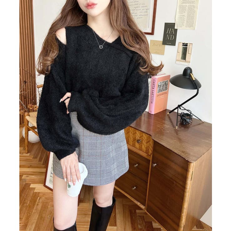 アシンメトリーネックショルダースリットフェザーニットプルオーバー | moment+ | 詳細画像13 