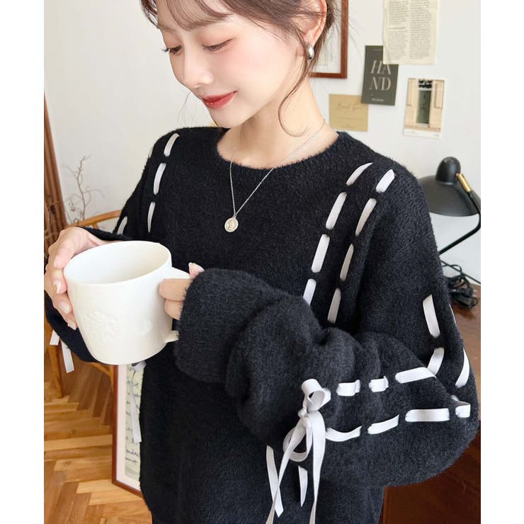 ブラック | 編み込みリボンフェザーニットプルオーバー | moment+