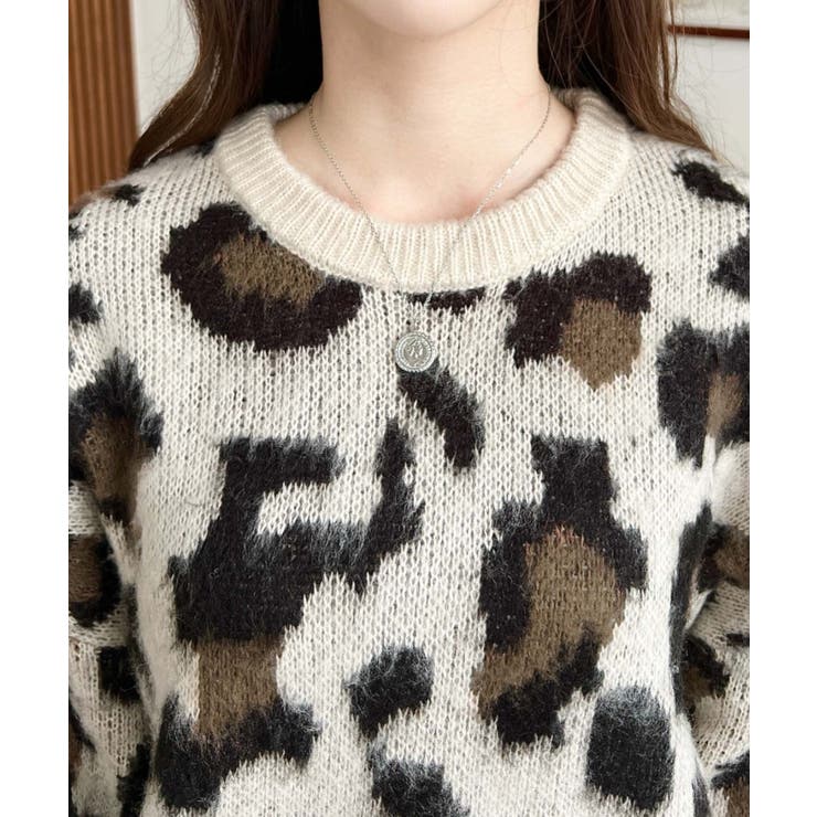 ニュアンスレオパード柄ジャガードニットプルオーバー[品番