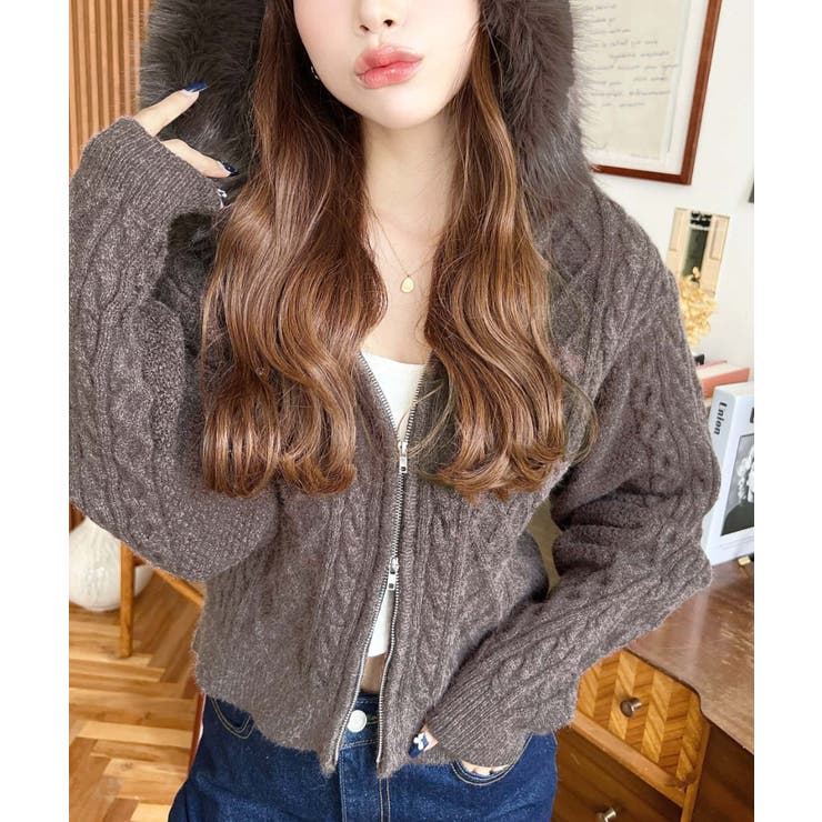 ブラウン | フードファージップアップケーブルニットカーディガン | moment+