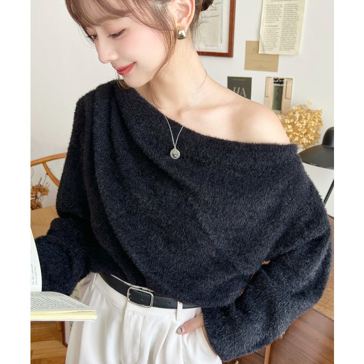 ブラック | ワンショルドレープフェザーニットプルオーバー(ドレープニット） | moment+