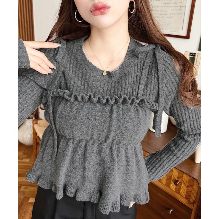 チャコールグレー | シャーリングギャザーリボンキャミ＋ニットプルオーバーセット | moment+