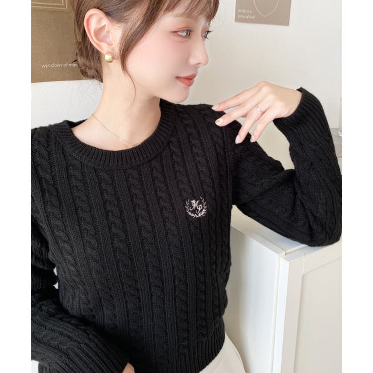 刺繍入りケーブルショート丈ニットプルオーバー | moment+ | 詳細画像15 