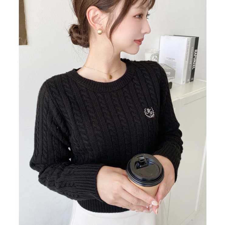 刺繍入りケーブルショート丈ニットプルオーバー | moment+ | 詳細画像17 