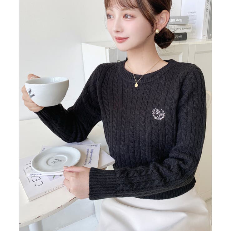 刺繍入りケーブルショート丈ニットプルオーバー | moment+ | 詳細画像18 