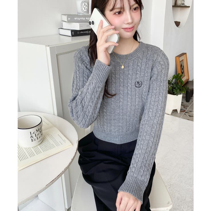 刺繍入りケーブルショート丈ニットプルオーバー | moment+ | 詳細画像21 