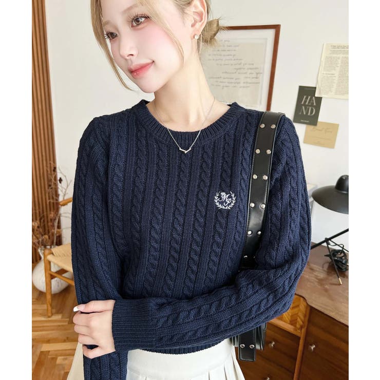 刺繍入りケーブルショート丈ニットプルオーバー | moment+ | 詳細画像30 