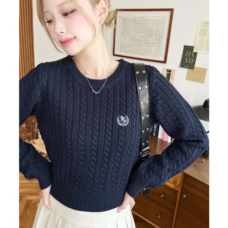 刺繍入りケーブルショート丈ニットプルオーバー | moment+ | 詳細画像31 