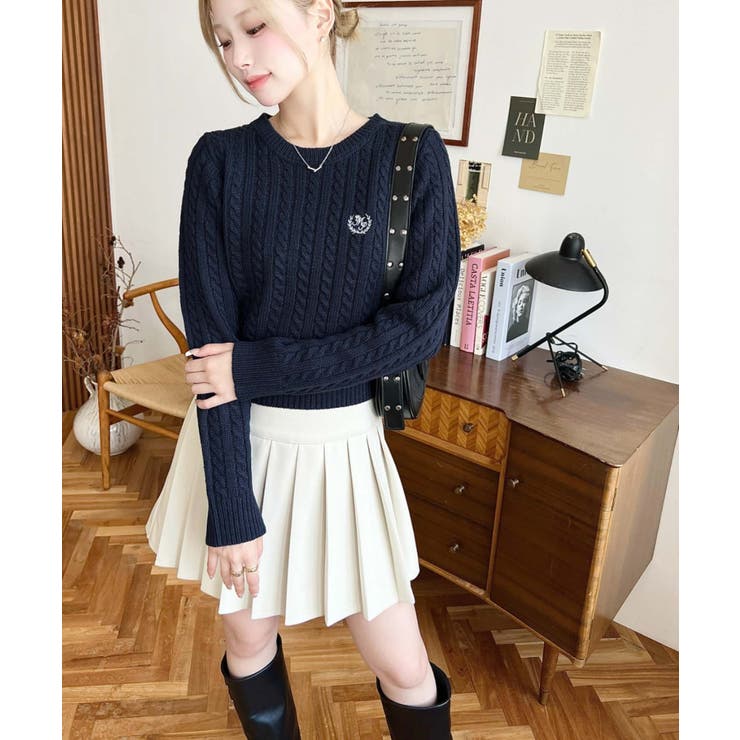 刺繍入りケーブルショート丈ニットプルオーバー | moment+ | 詳細画像32 