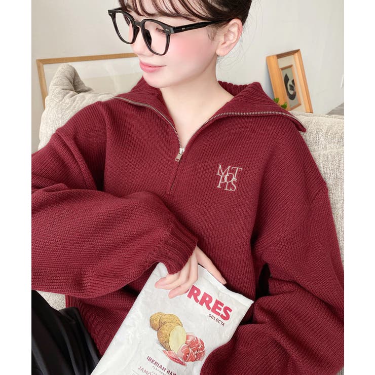 ボルドー | ハーフジップワンポイント刺繍入りニットプルオーバー | moment+