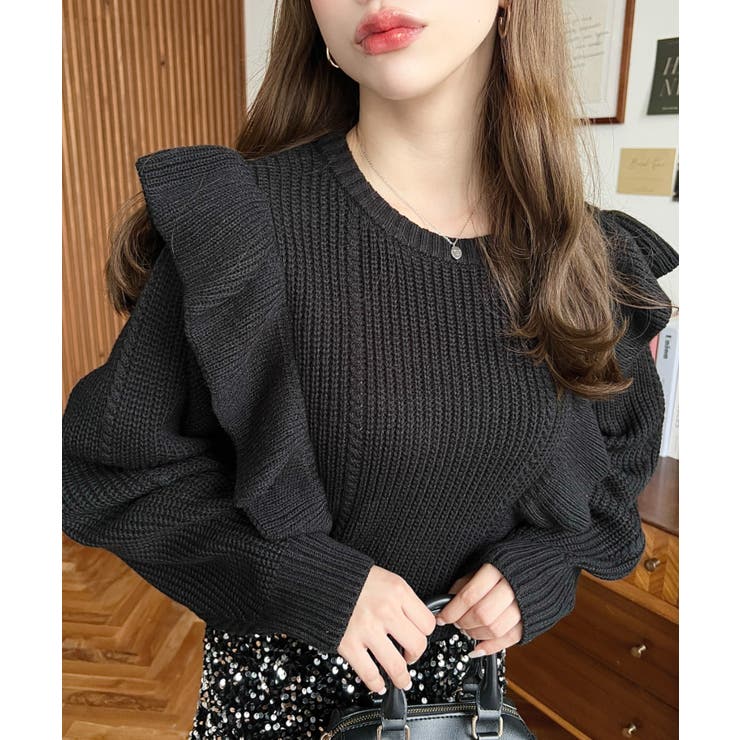 ブラック | ショルダーフリルニットプルオーバー6G | moment+