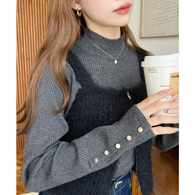 チャコールグレー | 袖口ボタンボトルネックリブニットプルオーバー12G | moment+