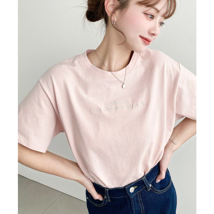 ピンク | ロゴ刺繍半袖Tシャツ | moment+