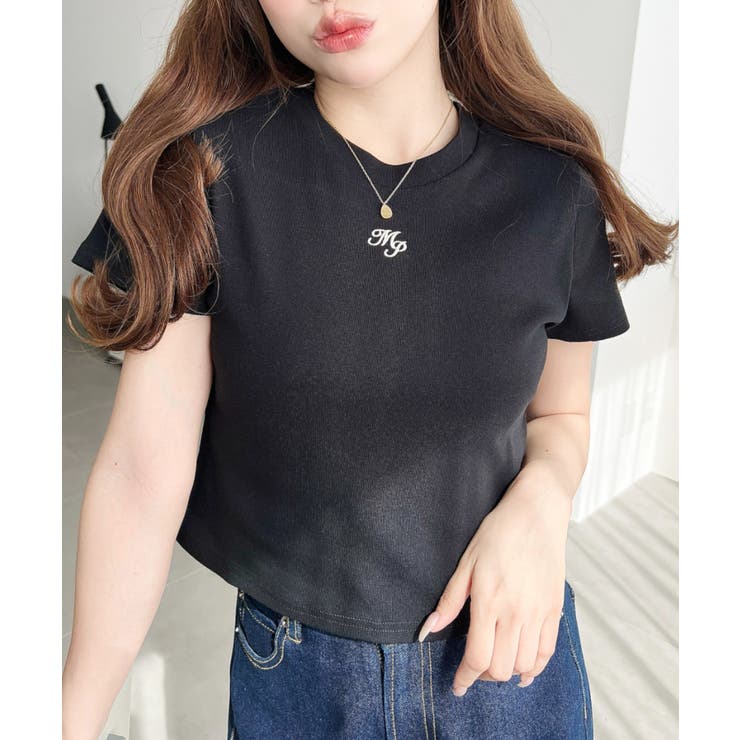 ブラック | ワンポイント刺繍半袖チビTシャツ | moment+