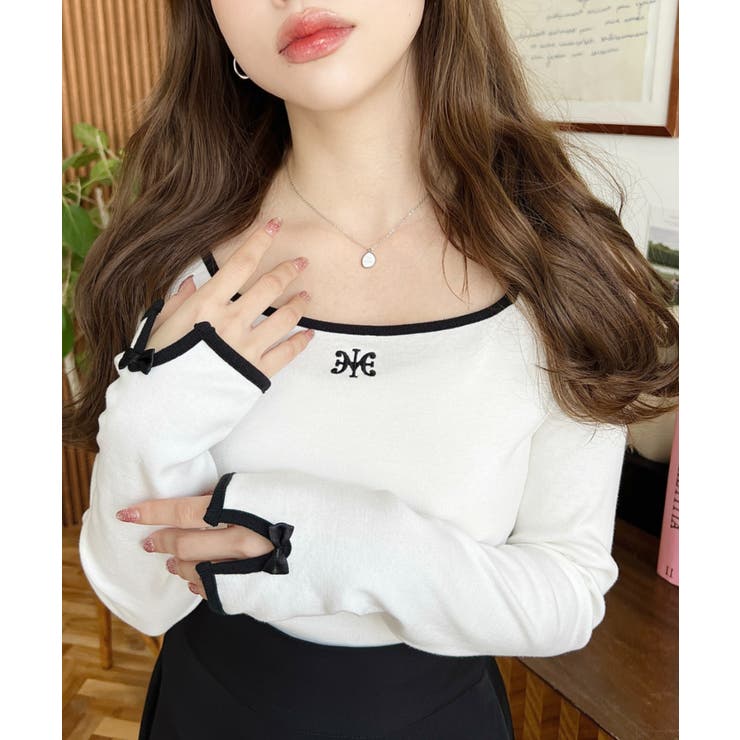 長袖スクエアネックフロントロゴ刺繍袖リボンプルオーバー 綿100％フライス | moment+ | 詳細画像7 