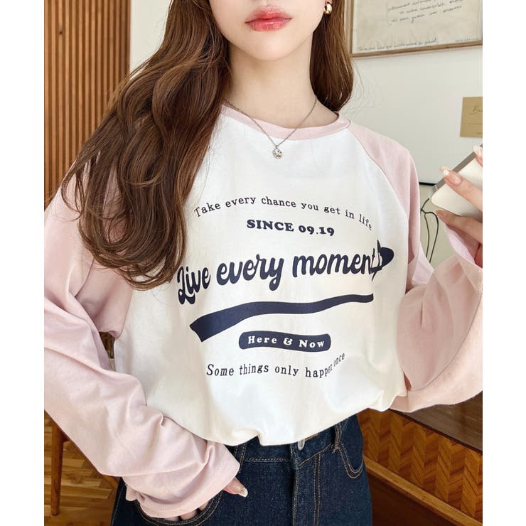 ピンク | ラグランロゴプリントロンT 綿100％天竺 | moment+