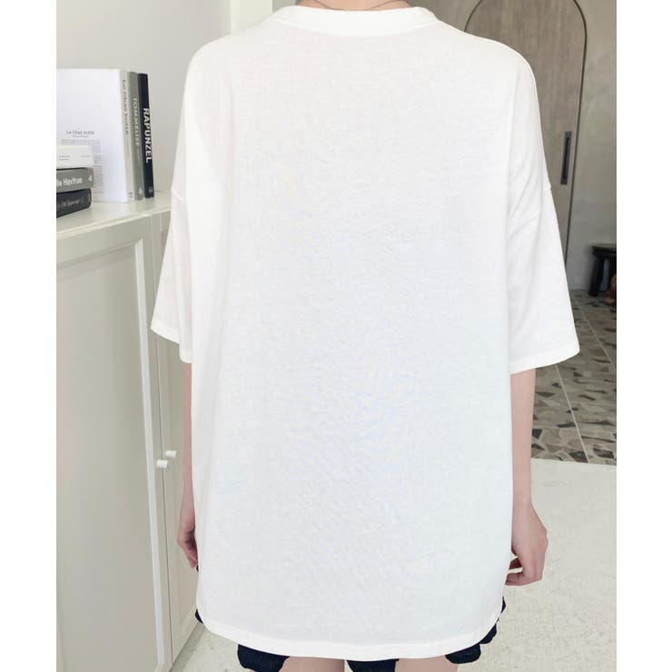 Naptime SS2023 フラワー総柄Tシャツ Mサイズ Naptime SS2023 フラワー総柄Tシャツ Mサイズ
