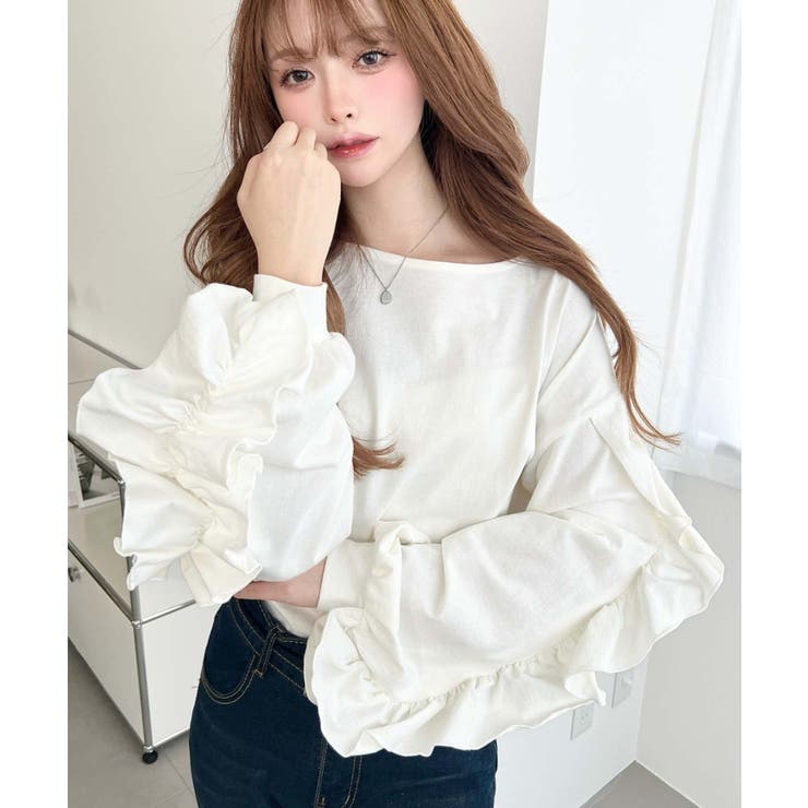 オフホワイト |  ボリュームフリルスリーブロングTシャツ 綿100%天竺.  | moment+