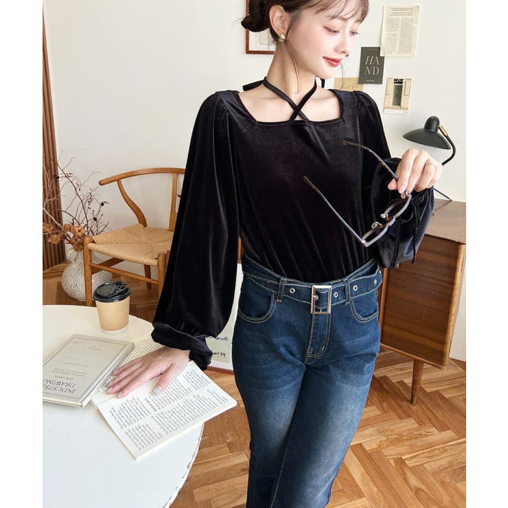 シャイニーベロアスクエアホルターボリュームスリーブプルオーバー | moment+ | 詳細画像29 