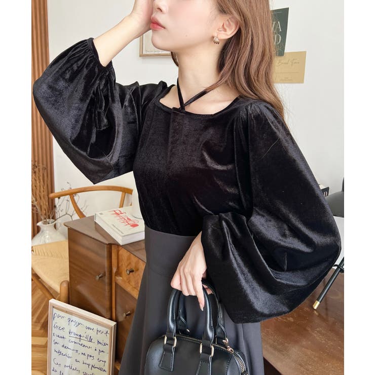 シャイニーベロアスクエアホルターボリュームスリーブプルオーバー | moment+ | 詳細画像33 