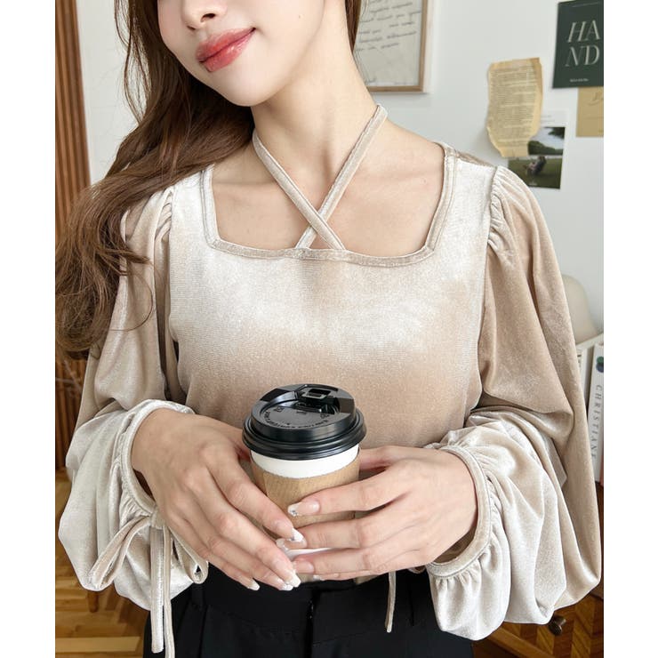 シャイニーベロアスクエアホルターボリュームスリーブプルオーバー | moment+ | 詳細画像5 