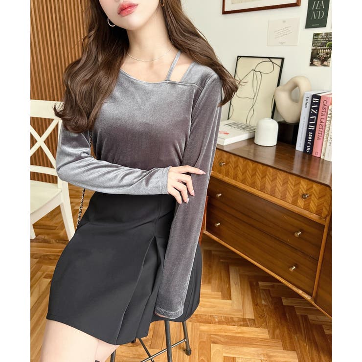 シャイニーベロアアシンメトリーネックトップス | moment+ | 詳細画像28 