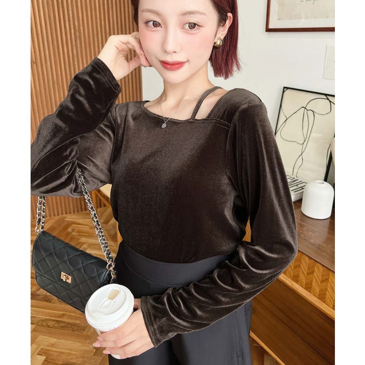 シャイニーベロアアシンメトリーネックトップス[品番：ERMW0003978