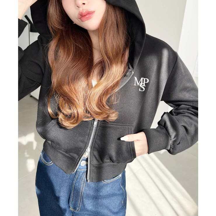 裏毛ショート丈ロゴ刺繍ジップアップパーカー | moment+ | 詳細画像17 