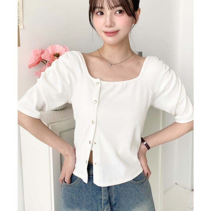 オフホワイト | アシメスクエアネックプルオーバー | moment+